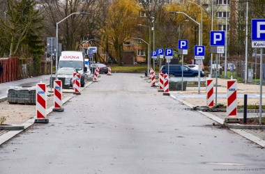 Prace wykończeniowe na ulicy Bożeny