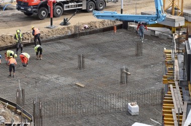 Stadion Miejski: pracownicy na budowie