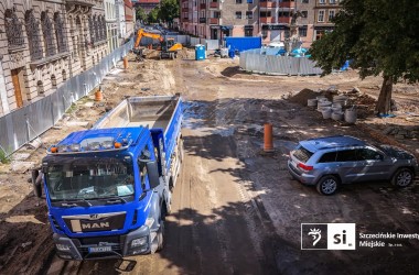 <span>Plac Orła Białego 1</span>