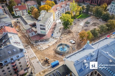 <span>Plac Orła Białego 5</span>